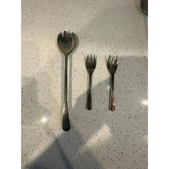 Sliver plate sliverware bundle bq - Picture 8 of 9